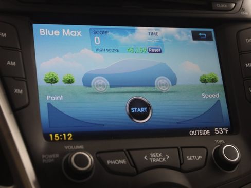 Used 2016 Hyundai Veloster w/ Option Group 02 image 27