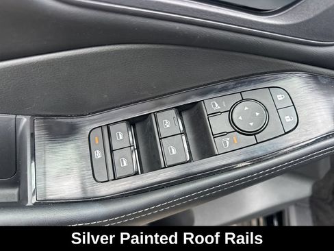 Used 2025 Nissan Rogue SV w/ SV Premium Package FWD image 25