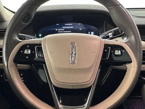 Used 2021 Lincoln Aviator Reserve w/ Equipment Group 201A image 18