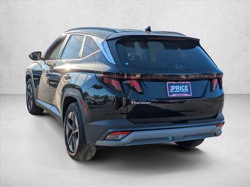 Certified 2025 Hyundai Tucson SEL image 8