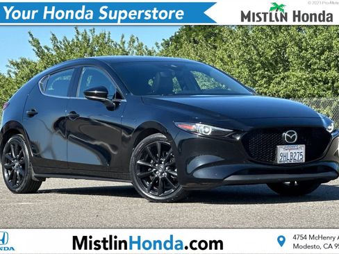 Used 2021 MAZDA MAZDA3 s image 1