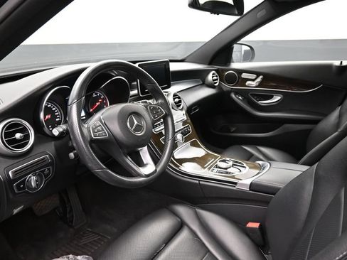 Used 2018 Mercedes-Benz C 300 4MATIC Sedan image 21