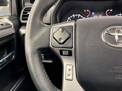 Used 2020 Toyota 4Runner SR5 Premium image 20