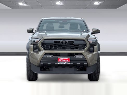 New 2026 Toyota Tacoma TRD Sport AWD/4WD image 6