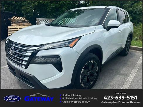 Used 2024 Nissan Rogue SV AWD/4WD image 1