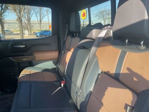 Used 2020 Chevrolet Silverado 1500 High Country w/ Technology Package image 8