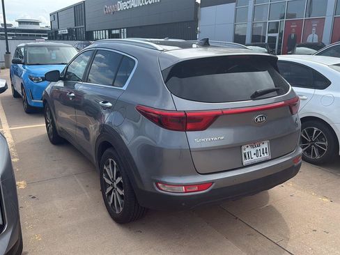Used 2017 Kia Sportage EX w/ EX Technology Package FWD image 10