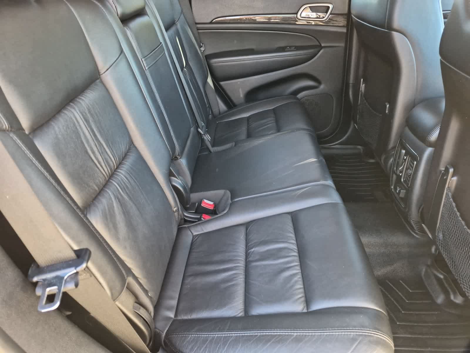 Used 2012 Jeep Grand Cherokee Laredo AWD/4WD image 21