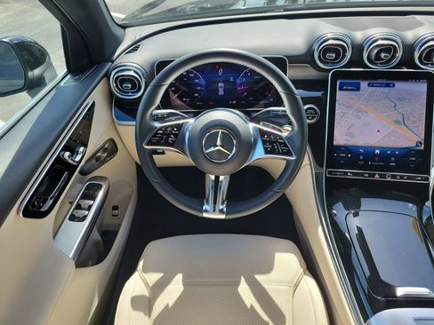Certified 2025 Mercedes-Benz GLC 300 image 15
