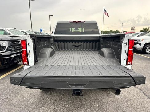 Certified 2025 Chevrolet Silverado 2500 LT w/ Trail Boss Package AWD/4WD image 5