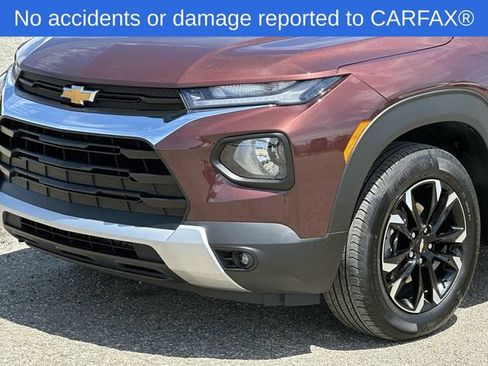Certified 2023 Chevrolet TrailBlazer LT w/ Convenience Package AWD/4WD image 10