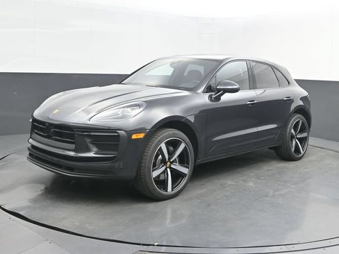 New 2026 Porsche Macan AWD/4WD image 1