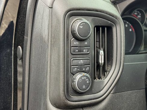 Used 2019 Chevrolet Silverado 1500 Custom w/ Custom Value Package image 25