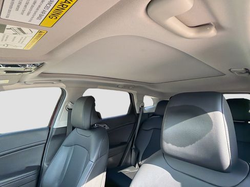 Used 2023 Kia Sportage SX image 24