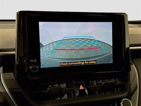 Used 2024 Toyota Corolla Cross LE image 23