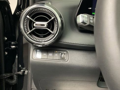 New 2026 Chevrolet Equinox LT w/ Safety and Technology Package AWD/4WD image 13