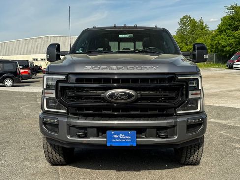Certified 2022 Ford F350 Lariat w/ Black Appearance Package AWD/4WD image 8