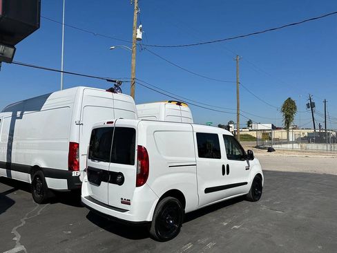 Used 2016 RAM ProMaster City Tradesman SLT w/ Rear Back-up Camera Group FWD image 7