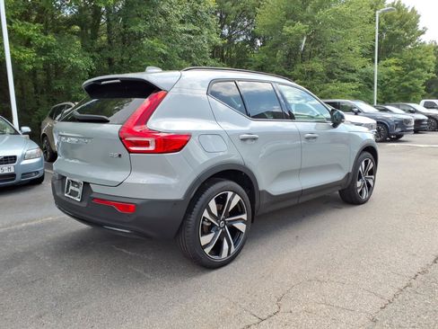 New 2026 Volvo XC40 B5 Ultra w/ Protection Package Premier AWD/4WD image 2