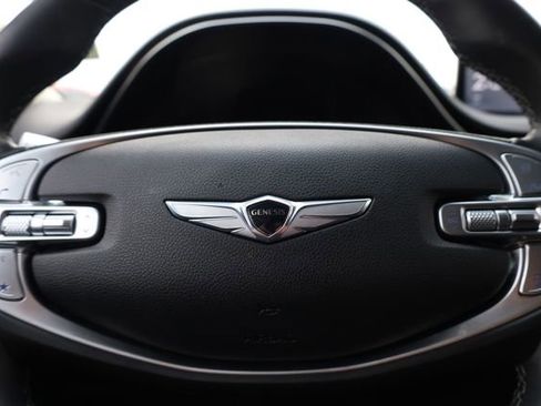 Used 2025 Genesis GV70 2.5T image 18