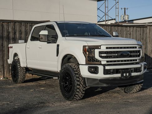 Used 2021 Ford F250 Lariat w/ Lariat Value Package image 7