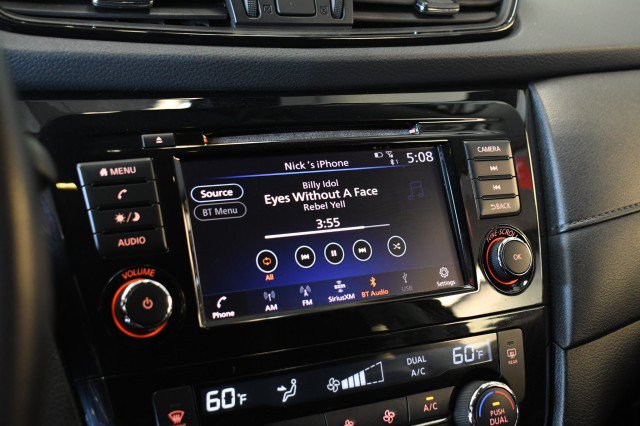 Used 2019 Nissan Rogue SV AWD/4WD image 32