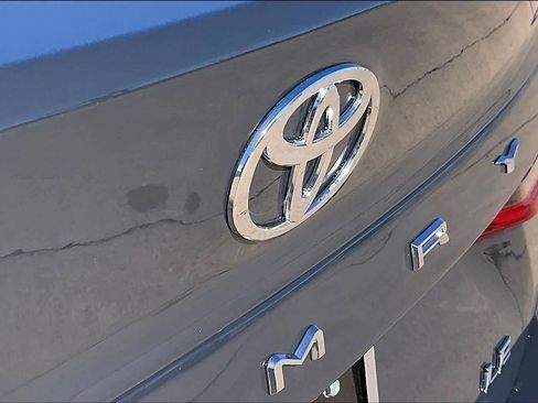 Used 2025 Toyota Camry LE image 27