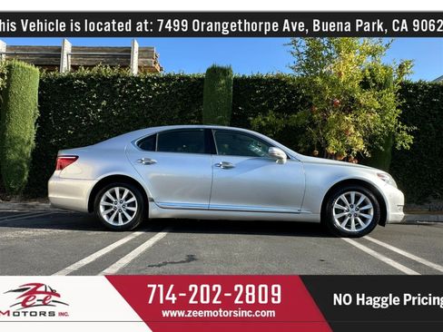 Used 2011 Lexus LS 460 AWD w/ Comfort Pkg image 6