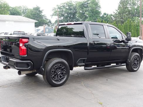 Used 2023 Chevrolet Silverado 2500 LT w/ True North Edition AWD/4WD image 3