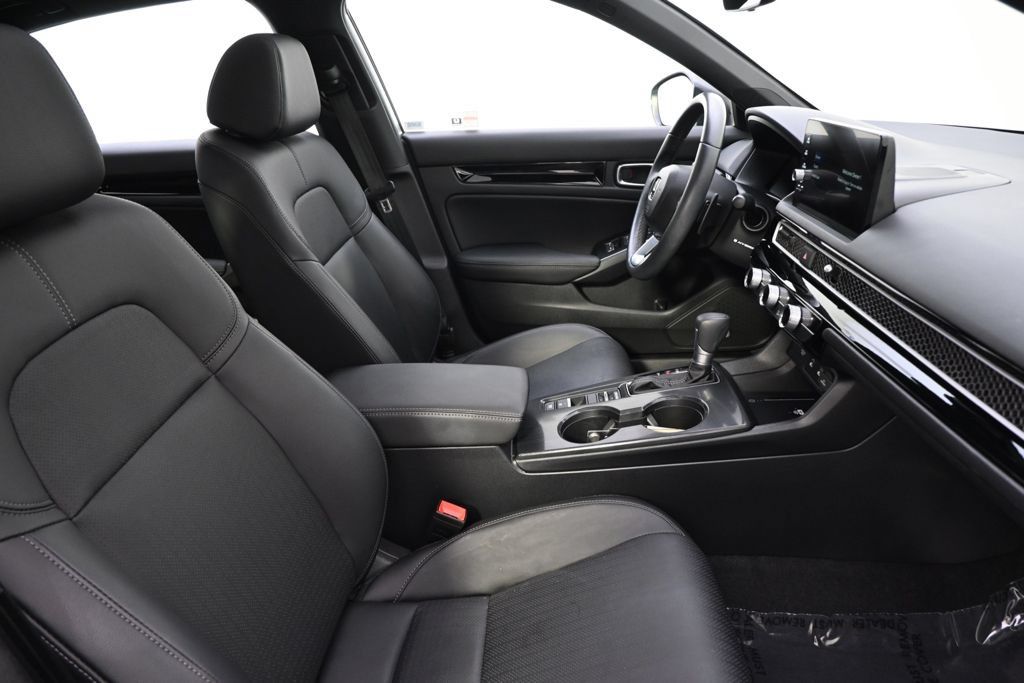 Used 2025 Honda Civic Sport Touring image 16