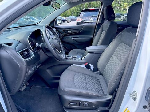 Used 2021 Chevrolet Equinox LT image 14