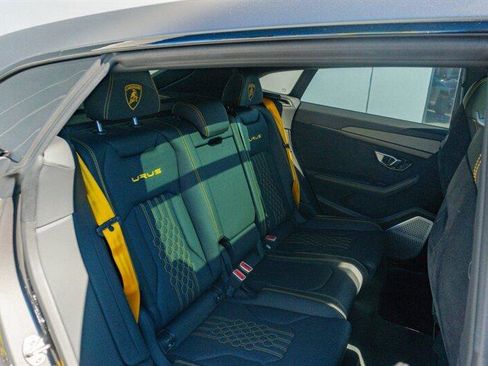 Used 2024 Lamborghini Urus Performante image 55