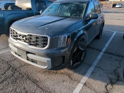 Used 2023 Kia Telluride S