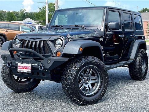 Used 2013 Jeep Wrangler Unlimited Sport AWD/4WD image 3
