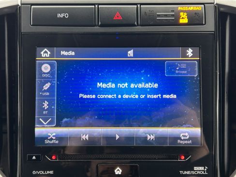 Used 2021 Subaru Ascent Premium w/ Convenience Package AWD/4WD image 6