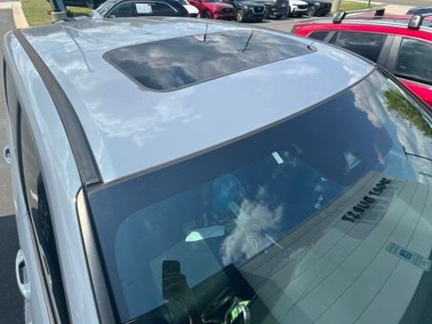 Used 2022 Honda Passport EX-L image 11
