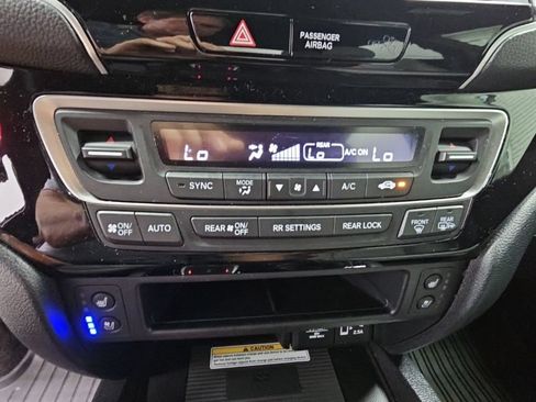 Used 2022 Honda Passport Elite image 21