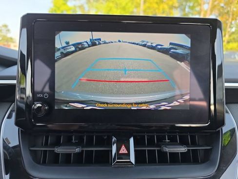 Used 2024 Toyota Corolla LE FWD image 23