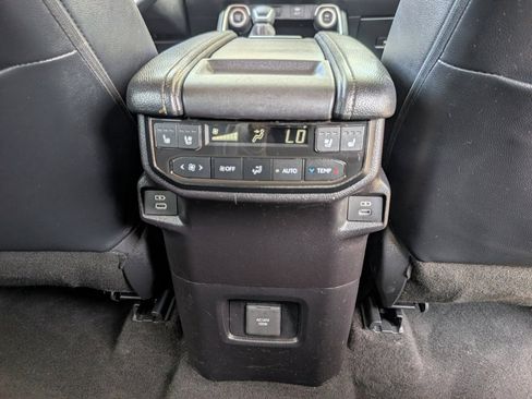 Used 2024 Toyota Grand Highlander AWD image 8