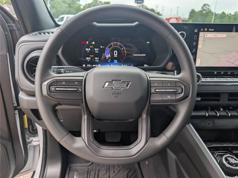 New 2026 Chevrolet Colorado Trail Boss AWD/4WD image 25