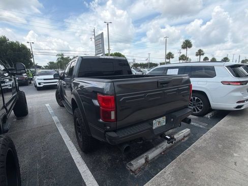 Used 2018 Ford F150 Raptor w/ Equipment Group 802A Luxury AWD/4WD image 15