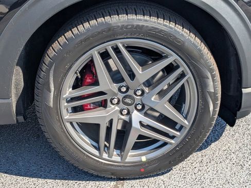New 2026 Ford Explorer ST-Line w/ ST-Line Street Pack RWD image 11