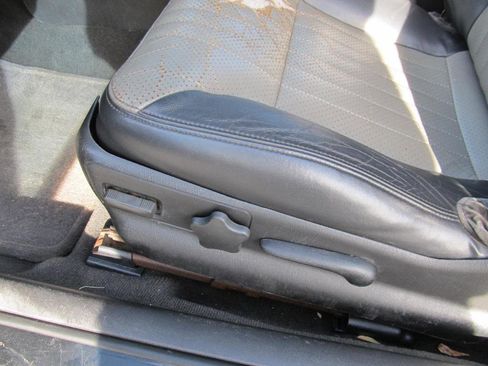 Used 2001 Chevrolet Monte Carlo SS image 23