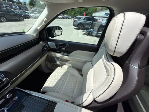 Used 2023 Lincoln Navigator Black Label AWD/4WD image 25