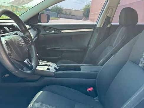 Used 2019 Honda Civic LX image 11