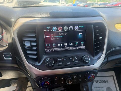 Used 2019 GMC Acadia Denali w/ Technology Package AWD/4WD image 18