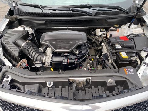 Used 2024 Cadillac XT5 Sportv w/ Technology Package AWD/4WD image 45