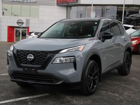 Certified 2023 Nissan Rogue SV w/ SV Premium B Package AWD/4WD image 7