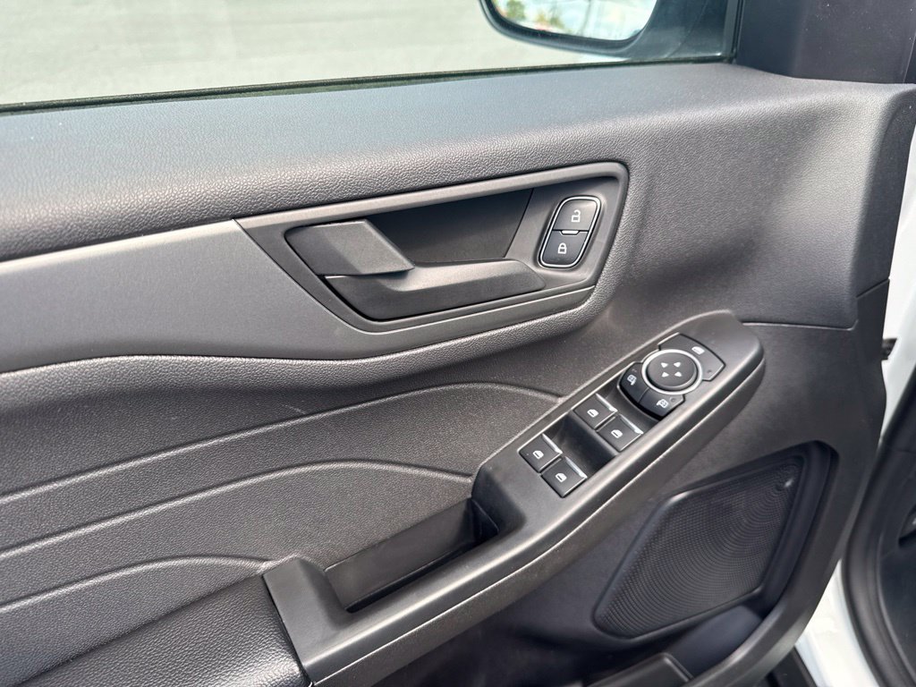 Used 2023 Ford Escape Active AWD/4WD image 15
