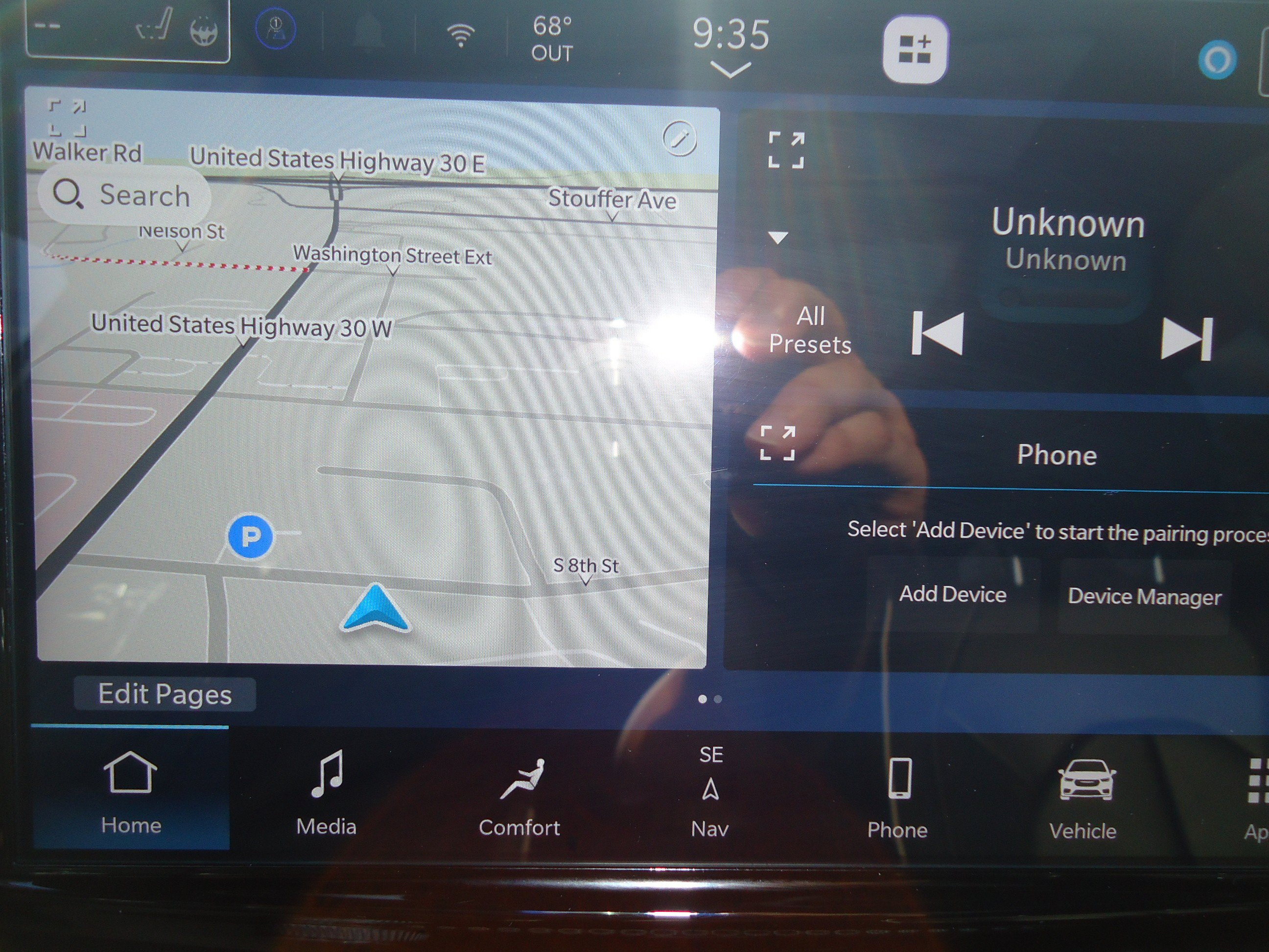 Used 2026 Chrysler Pacifica Limited FWD image 14